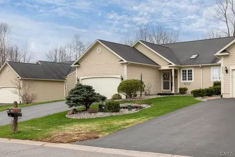 8467 Marco Ln, Lysander, NY 13027