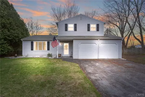 5327 Skylark Cir, Clay, NY 13041