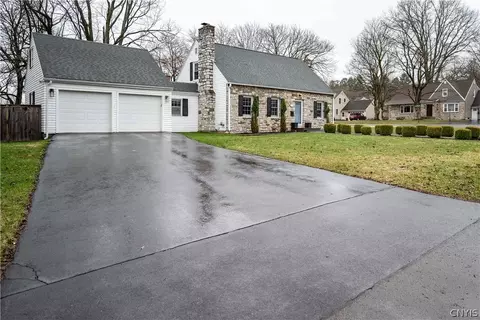 1 Allen Rd, New Hartford, NY 13413