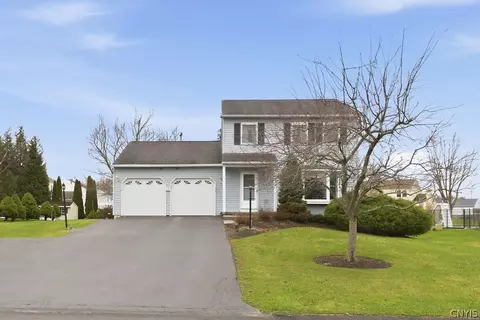 6364 Jane Ln, Cicero, NY 13039