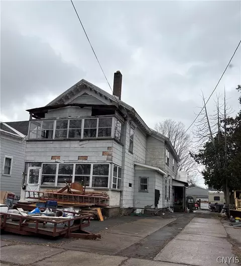 718 N Madison St, Rome, NY 13440