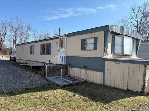 160 Joe Fultz Blvd, Scriba, NY 13126