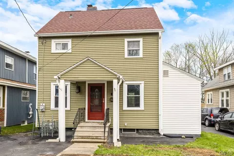 135 Huntley St, Syracuse, NY 13208