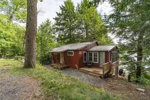 80 Krigbaum Dr, Altmar, NY 13302