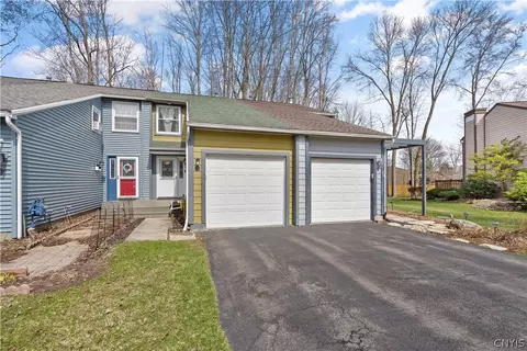 122 Softwind Cir, Van Buren, NY 13027