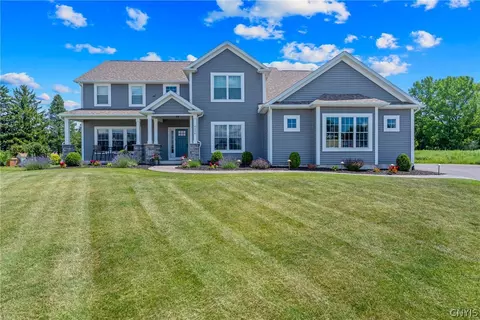 4354 November Ln, Onondaga, NY 13215