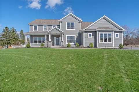 4354 November Ln, Onondaga, NY 13215