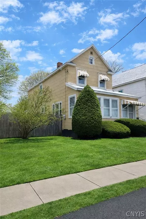 226 Burdick Ave, Syracuse, NY 13208