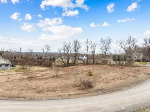 302 Carrara Cir, Lee, NY 13363