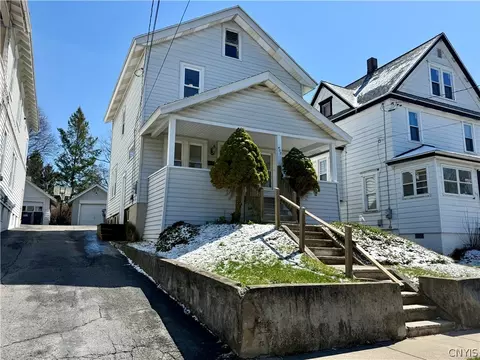 409 Hixson Ave, Syracuse, NY 13206
