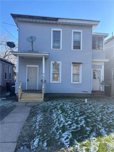 1002 Spring St, Syracuse, NY 13208