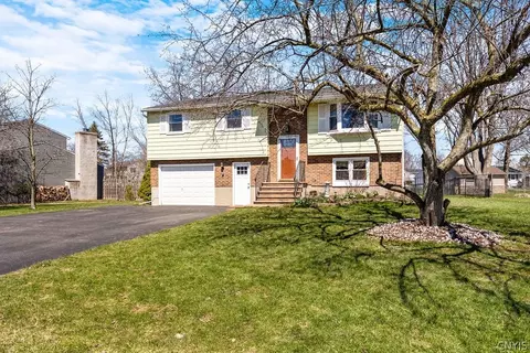 4840 Odonnell St, Liverpool, NY 13088