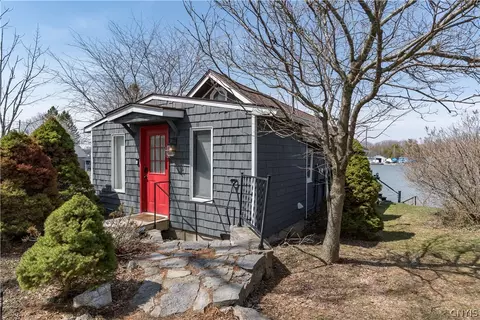 11917 County Route 125, Lyme, NY 13622