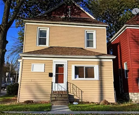 524 W Ostrander Ave, Syracuse, NY 13205