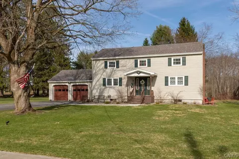 58 Madison St, Hamilton, NY 13346