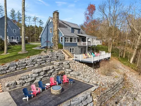 203 Drive 37, Vienna, NY 13042