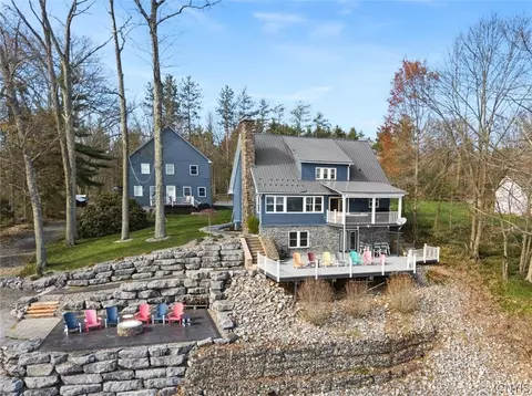 203 Drive 37, Vienna, NY 13042
