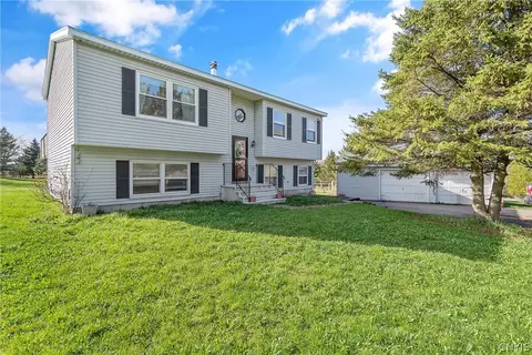 1085 Shackham Rd, Fabius, NY 13063