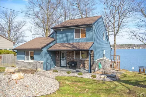 14890 N Hadcock Dr, Sterling, NY 13156