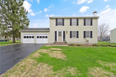 5984 Darby Rd, Cicero, NY 13039