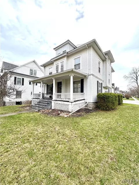 174 E Genesee St, Auburn, NY 13021