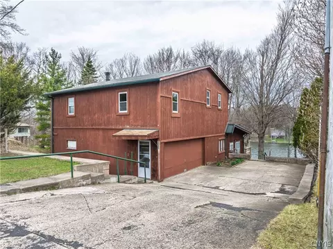 14684 Ingersoll Rd, Sterling, NY 13156