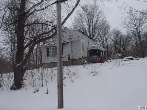 38 North St, Mexico, NY 13114