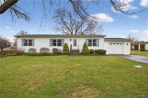 85 S Hamilton St, Jordan, NY 13080