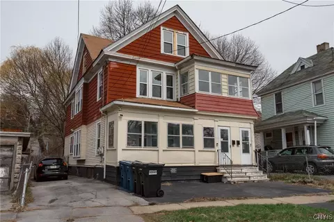 101 Elizabeth St #3, Syracuse, NY 13205
