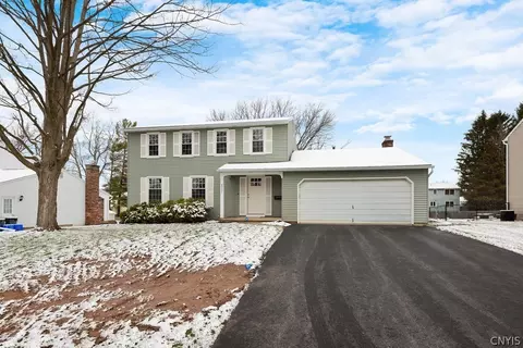 4957 Look Kinney Cir, Liverpool, NY 13088