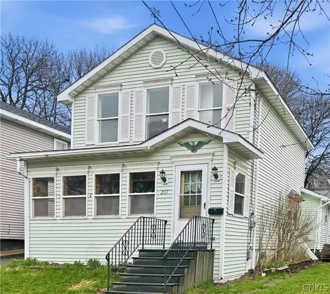 207 E 2nd St, Oswego, NY 13126