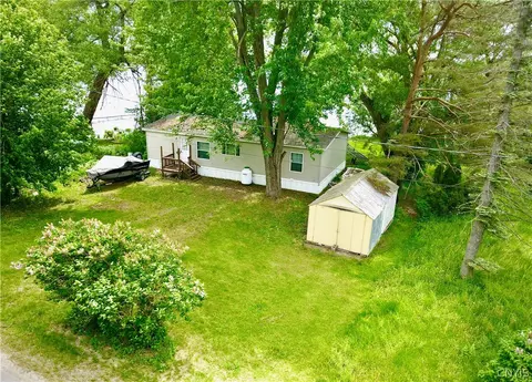 3816 County Route 6, Hammond, NY 13646