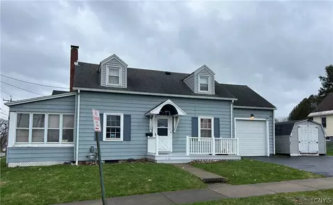 1616 York St, Utica, NY 13502