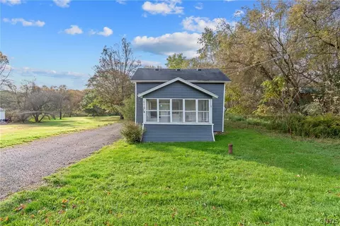 510 Lamson Rd, Lysander, NY 13027