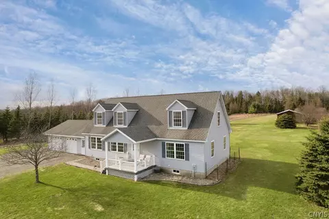 7499 Bonney Hill Rd, Hamilton, NY 13346