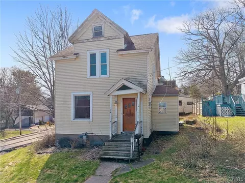 104 E Oneida St, Oswego, NY 13126