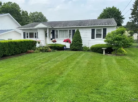 433 Van Dyke Rd, Utica, NY 13502