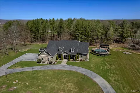 9183 Olin Rd, Marcy, NY 13403