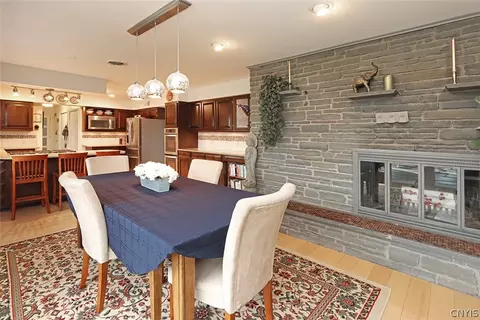 Dining - 5160 Leverett Ln, Fayetteville, NY 13066 photo 1 of 4