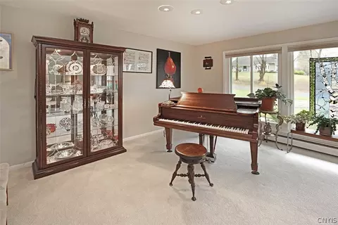 Living - 5160 Leverett Ln, Fayetteville, NY 13066 photo 6 of 13