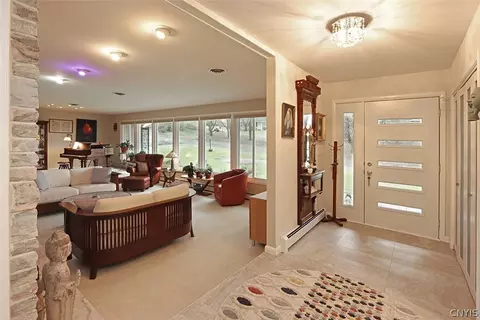 Entry Way - 5160 Leverett Ln, Fayetteville, NY 13066 photo 1 of 3