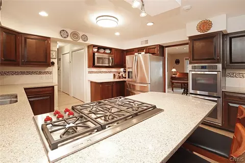 Kitchen - 5160 Leverett Ln, Fayetteville, NY 13066 photo 6 of 6