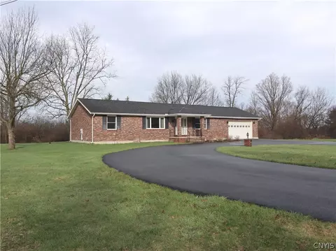 26013 Allen Dr, Pamelia, NY 13601
