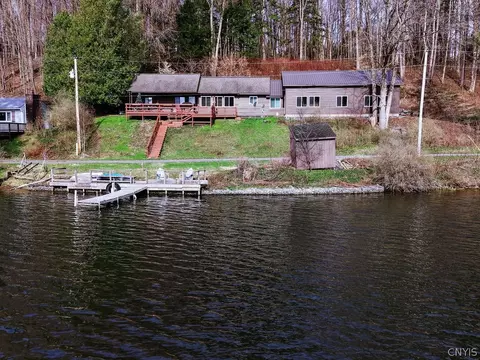 3129 Hawes Rd, Nelson, NY 13061