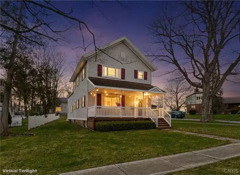 469 White St, Waterville, NY 13480