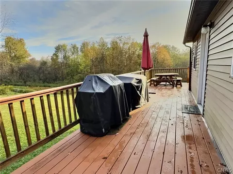 Exterior - 4543 Potter Rd, Solon, NY 13101 photo 3 of 10