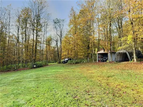 Exterior - 4543 Potter Rd, Solon, NY 13101 photo 5 of 10