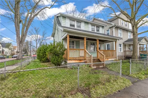 44 Wabash St, Rochester, NY 14609