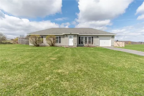 7401 Emi Ln, Lowville, NY 13367