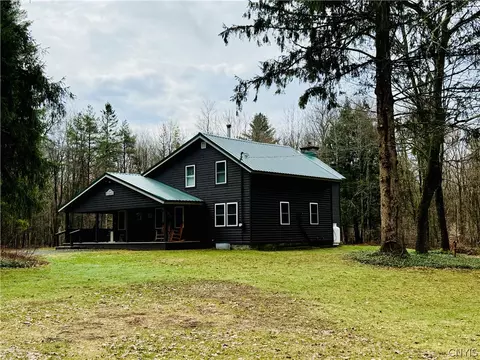 2630 Prince Brook Rd, Osceola, NY 13437